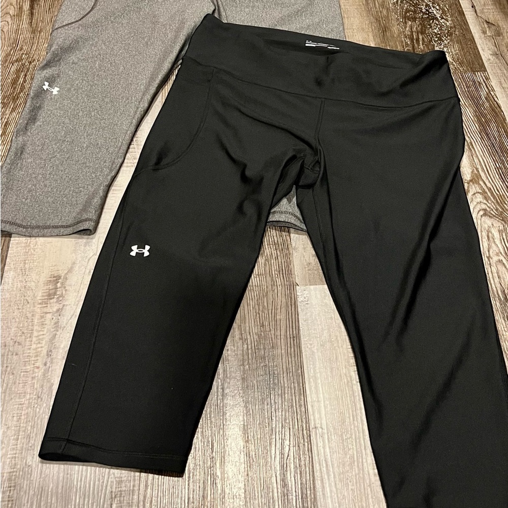 Under Armour Black and Gray Athletic Leggings xxl compression